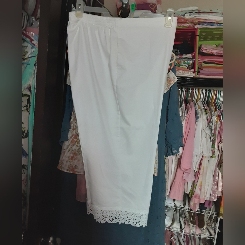 Alfred Dunner Capris